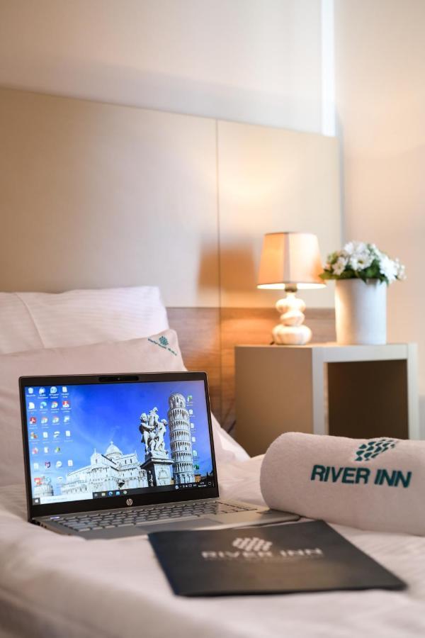River Inn Stari Banovci 외부 사진