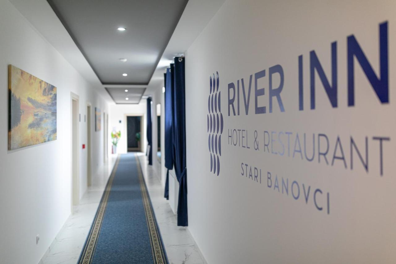 River Inn Stari Banovci 외부 사진