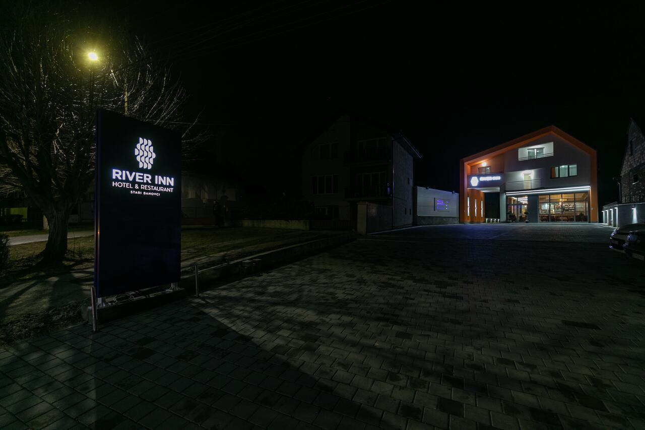 River Inn Stari Banovci 외부 사진